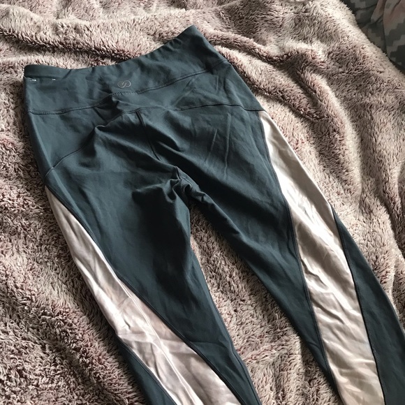 Gray Jessica Simpson leggings - Picture 3 of 5